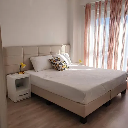 Appartement Rovena's - Free Parking