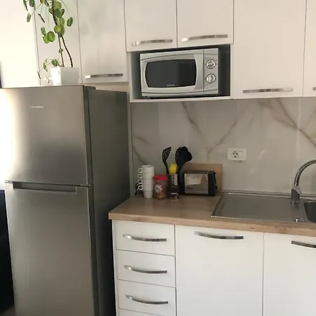 Appartement Rovena's - Free Parking Tirana