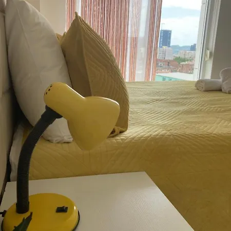 Rovena's - Free Parking Apartament Tirana