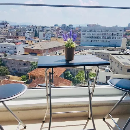 Rovena's - Free Parking Apartament *