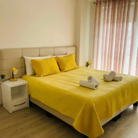 Appartement Rovena's - Free Parking Tirana